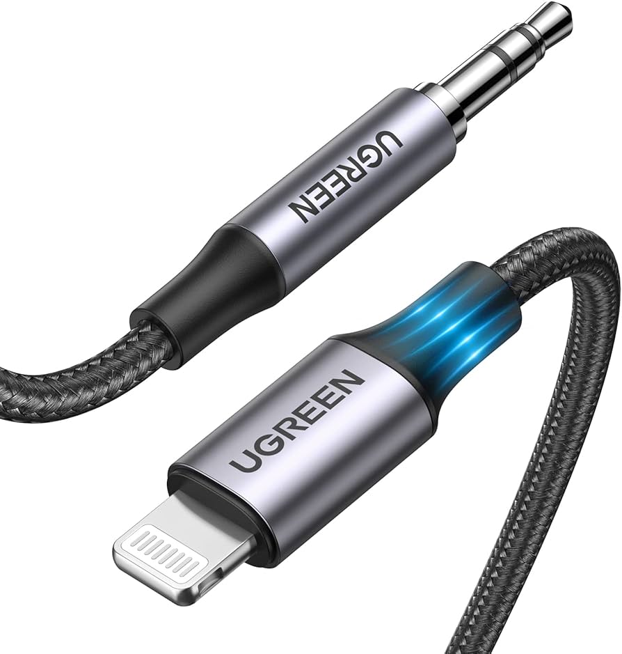 UGREEN LIGHTNING TO 3.5MM AUX CABLE ALUMINUM SHELL WITH BRAIDED 1M